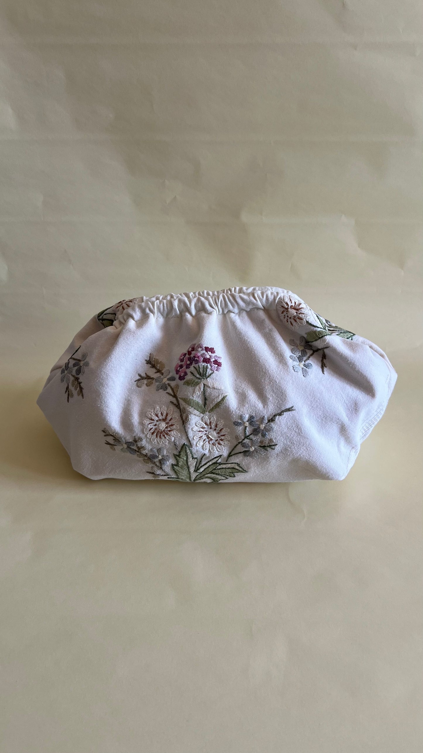 CENTRINO POUCH MEDIA (19 cm)