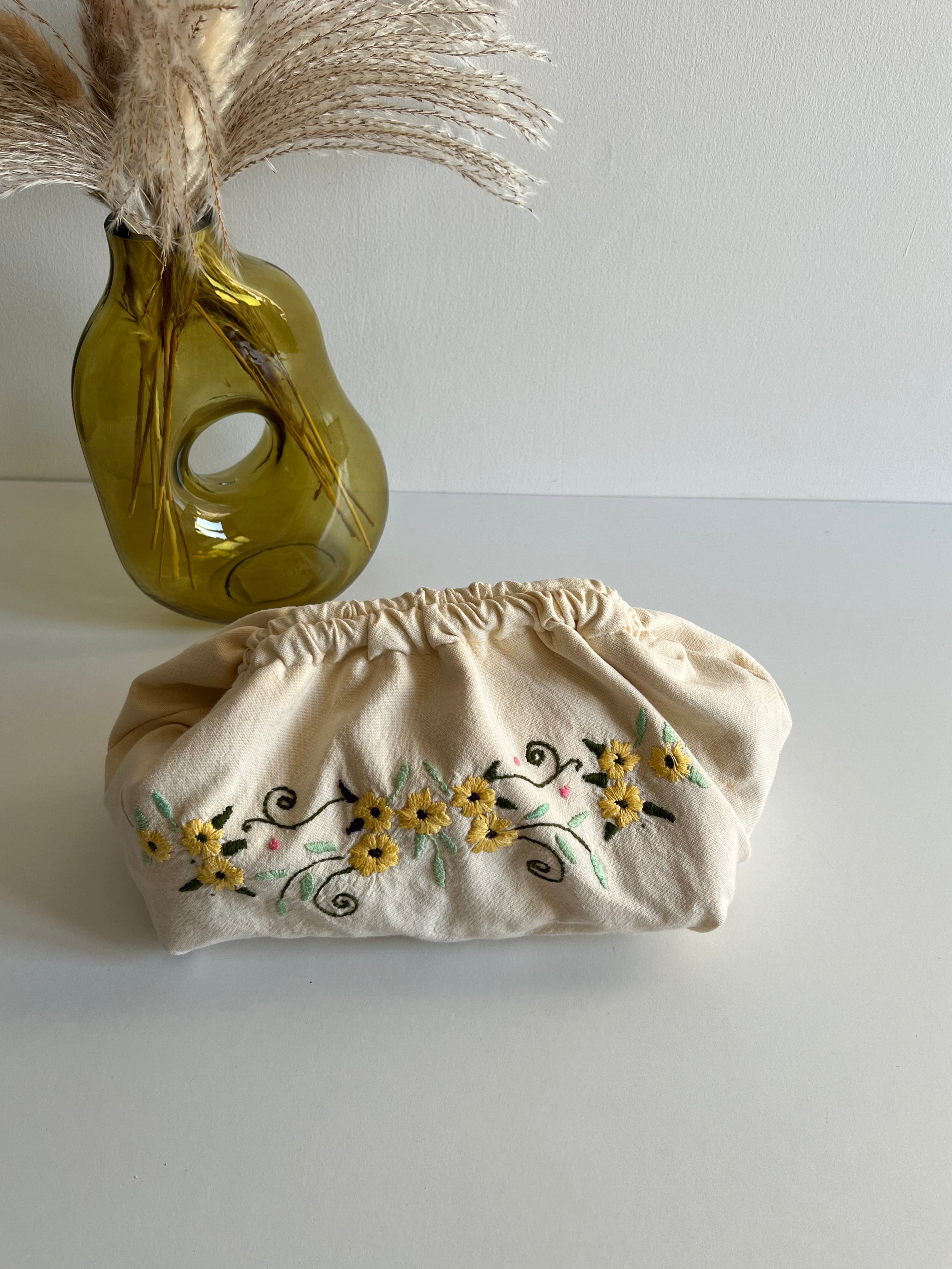 CENTRINO POUCH MEDIA (19 cm)