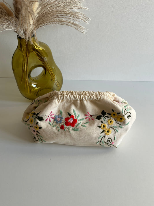 CENTRINO POUCH MEDIA (19 cm)